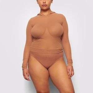 SKIMS Summer Mesh Hoodie